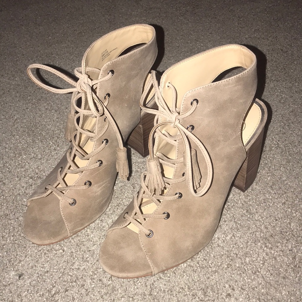 Jessica Simpson lace up block heels